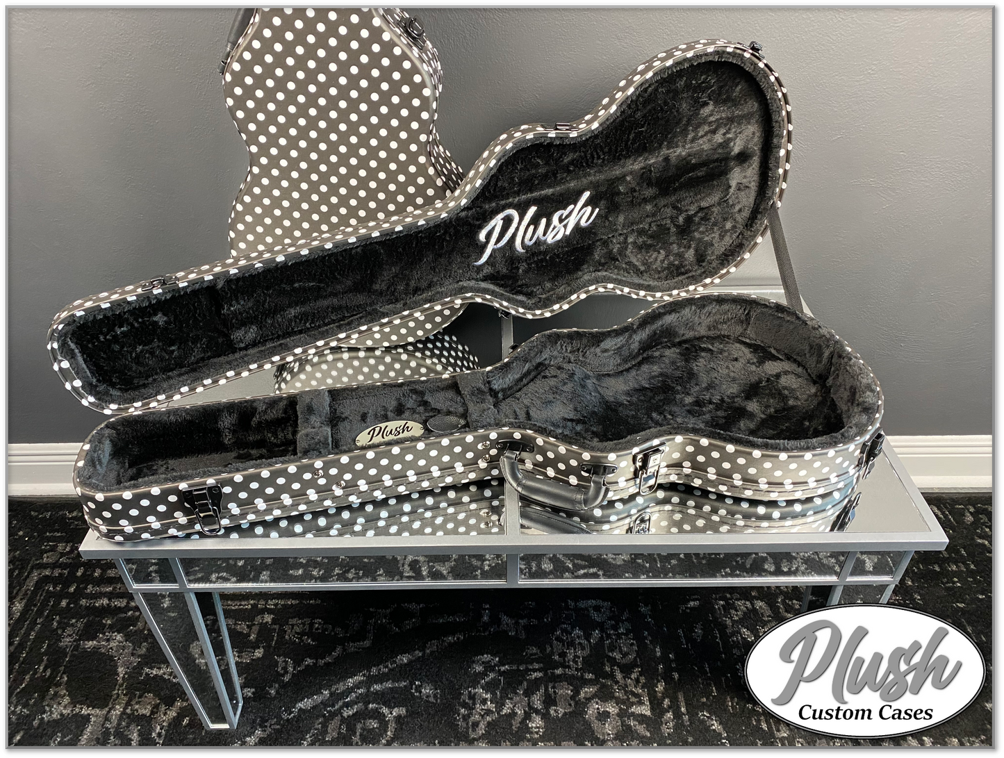 Plush-Paul LP Custom Guitar Case Black & White Polka Dots with Black Fur