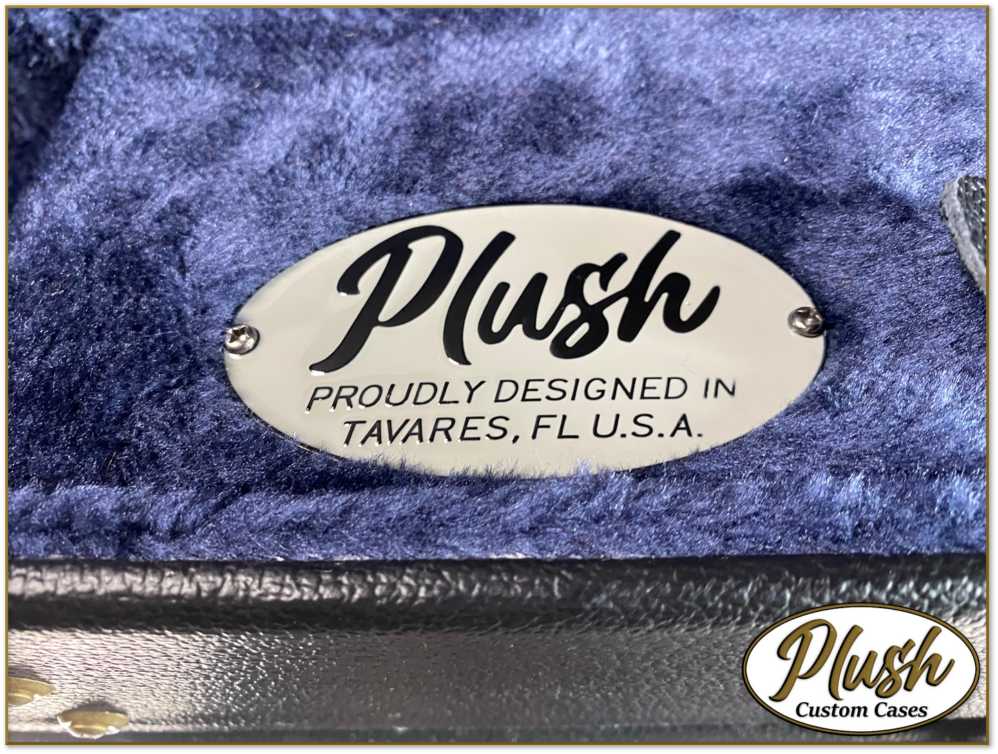 Plush-Paul LP Custom Guitar Case Black Tolex with Blue Fur