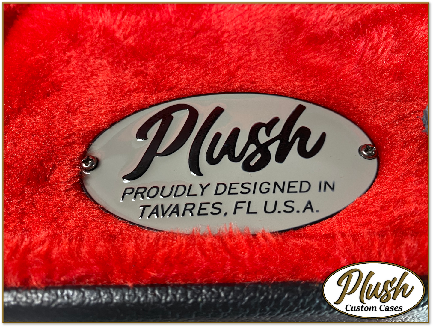 Plush-Paul LP Custom Guitar Case Black Tolex with Red Fur