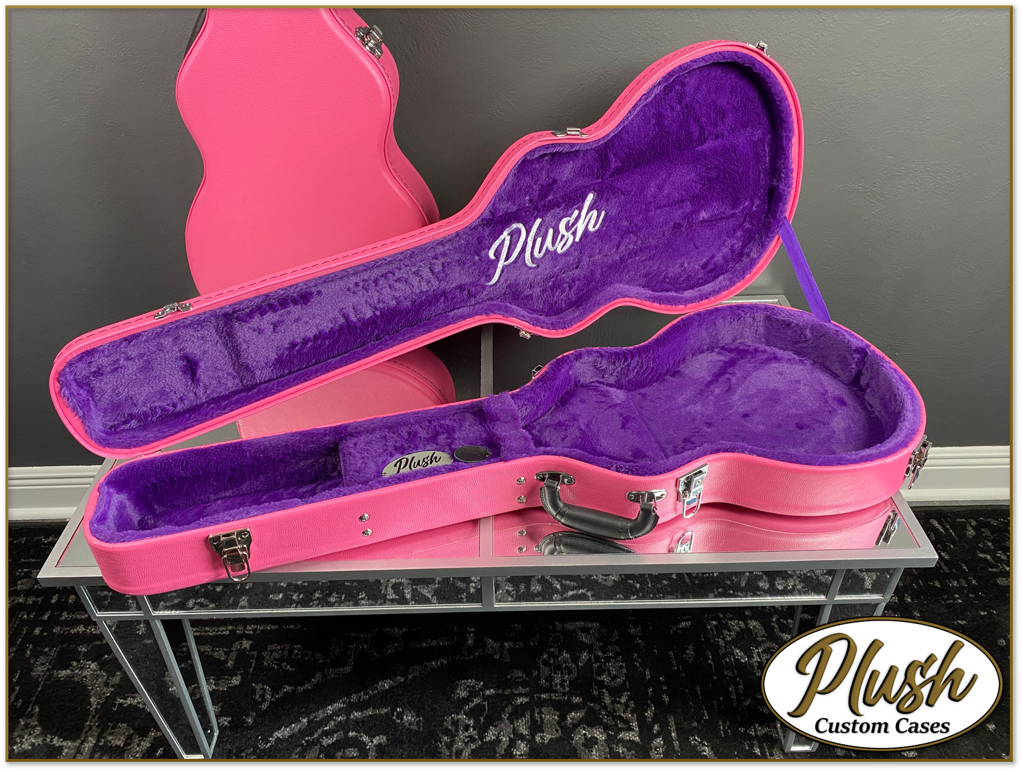 Plush-Paul LP Custom Guitar Case Pink Tolex with Purple Fur