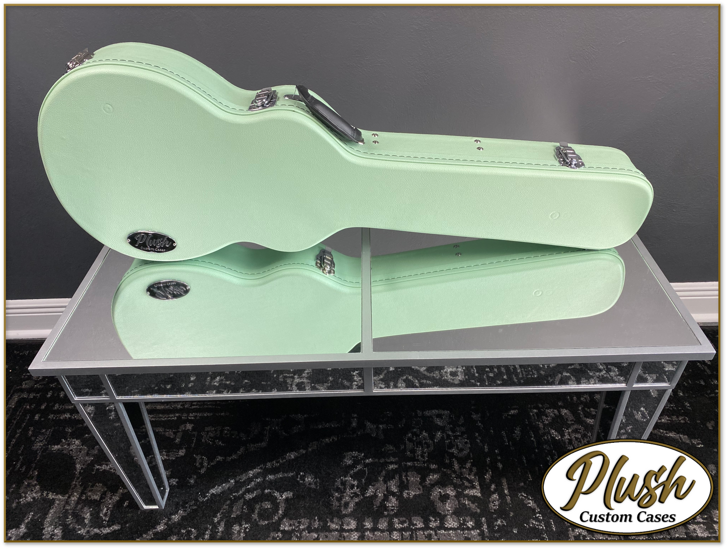 Plush-Paul LP Custom Guitar Case Seafoam Green Tolex with Green Fur