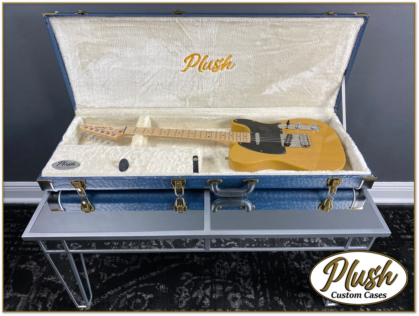 PlushCaster Tele®/Strat® Custom Guitar Case Dark Blue Ostrich with Cream Fur